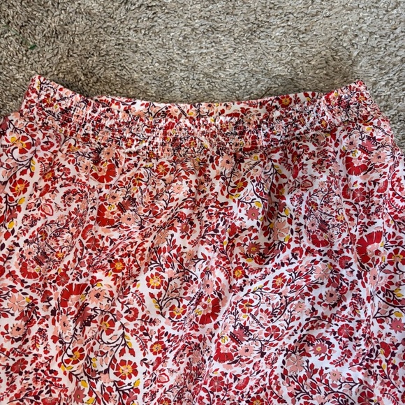 Vineyards Vines Red Floral Midi Skirt Bohemian Preppy Women’s Size Small - Picture 7 of 7
